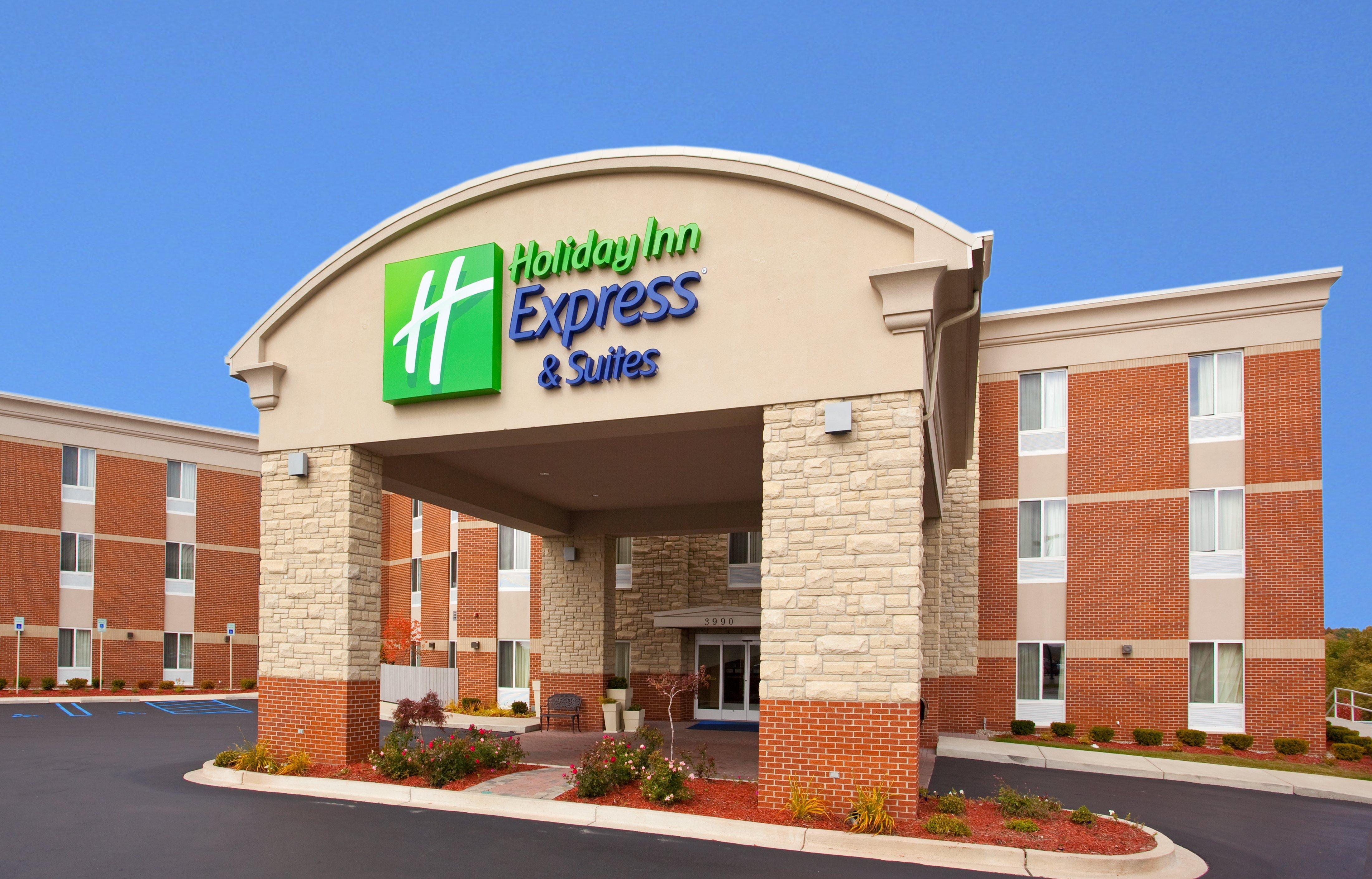 Holiday Inn Express Hotel & Suites Auburn Hills By Ihg Exterior photo